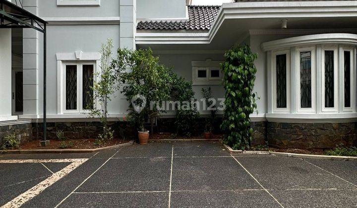 Dijual Rumah Modern Clasic Di Kebayoran Baru 1