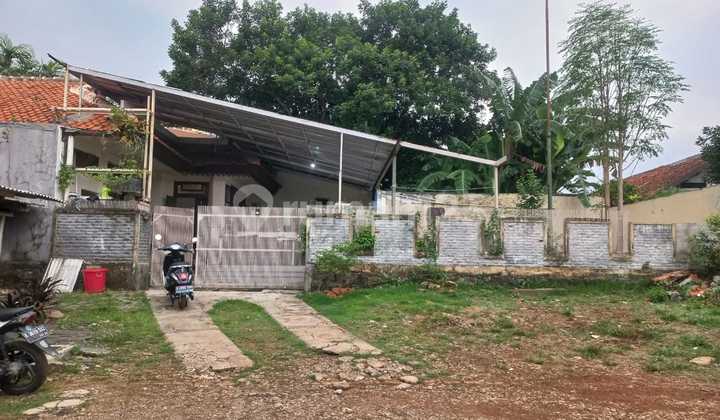 House for Sale in Gandaria. Suitable for a Boarding House Business in South Jakarta.