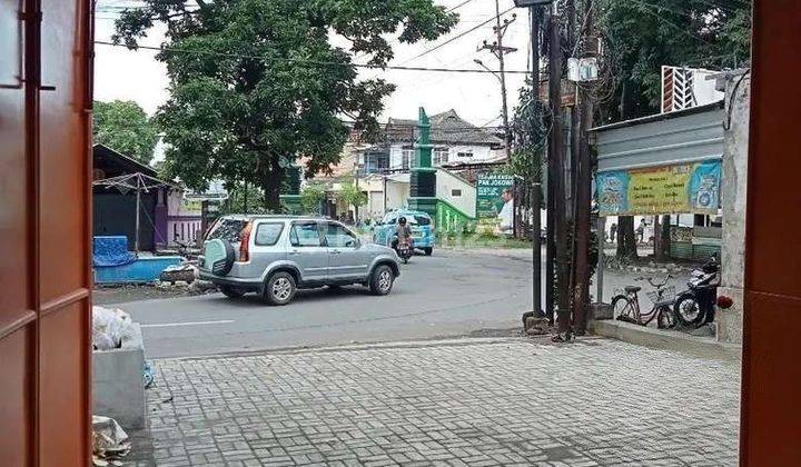 Disewakan Ruko Bangunan Baru Mezanine Gunung Anyar Surabaya 
 2