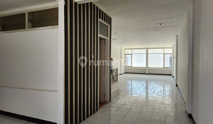 Siap Pakai Sewa Ruko 3 Lantai Darmo Park Mayjend Sungkono  2