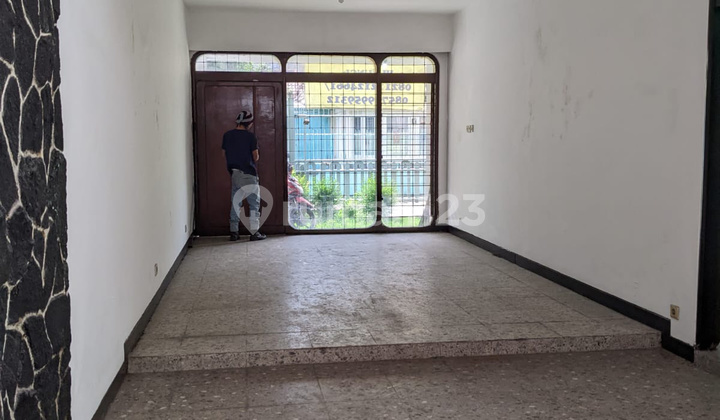Rumah Strategis Sayap Braga Untuk Usaha, Bandung 2