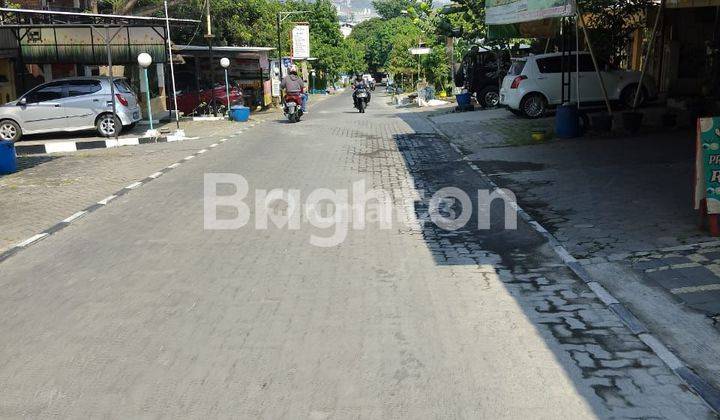 RUMAH STRATEGIS DI JALAN UTAMA PERUMAHAN  PASADENA SEMARANG BARAT 1