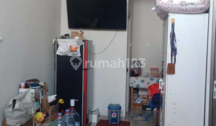 Minimalist and Comfortable Home in the Manhattan Cluster, Green Duta City, Bekasi 2