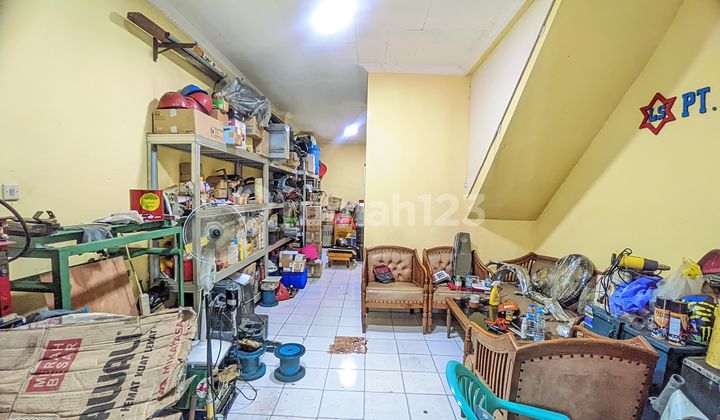 Flood-Free Ready-to-Use Shop House in Taman Harapan Baru, Bekasi City.