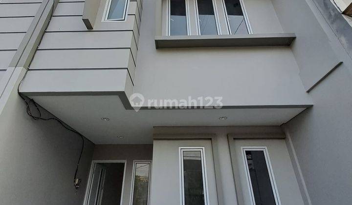 Rumah Super Bagus Meruya Utara  Siap Huni 1