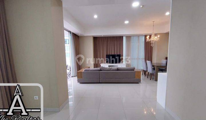 Apartemen 4BR Bergaya Modern dan Mewah Siap Huni di Kemang Village Tower Tiffany Jakarta Selatan 2