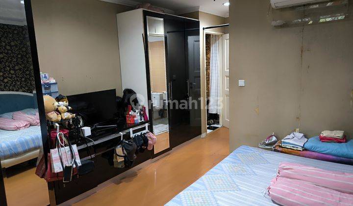 Apartemen 3BR Full Furnished Dengan View Kolam di Gading Resort Residence  2