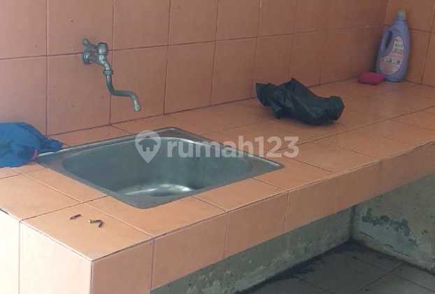 3 Story Shophouse Suitable for Business in Harapan Indah 1, Bekasi