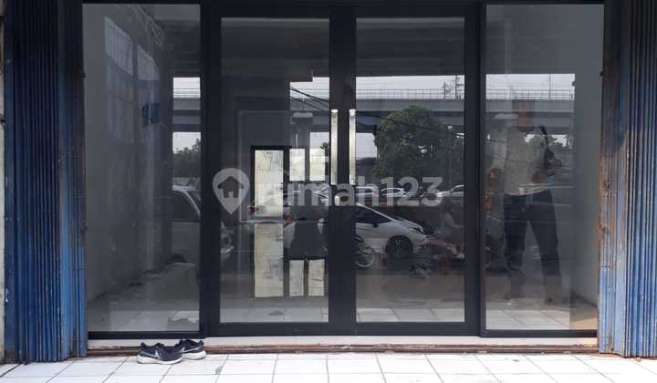 Strategic Location 3-Story Full Ruko in Kalimalang, Bekasi