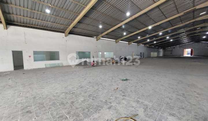For Rent Good Warehouse Strategically Located in the KM22 Bogor Main Road Warehouse Area For Rent Good Warehouse Strategically Located in the KM22 Bogor Main Road Warehouse Area