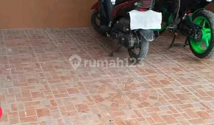 Rumah 2 Lantai Turun Harga Dan Nego di Harapan Indah, Bekasi 2