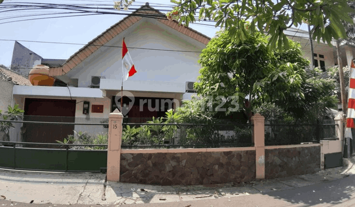 Rumah Di Jalan Cibulan Petogogan Kebayoran Baru Jakarta Selatan