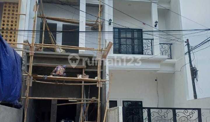 For Sale New 2-Story Modern Style House in Harapan Indah 1