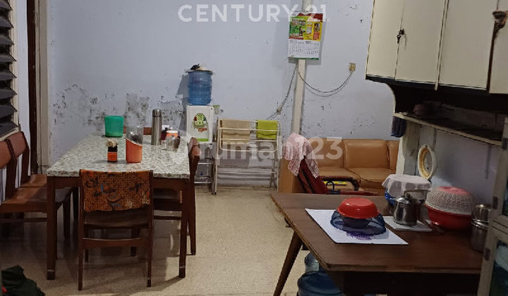 Rumah Nyaman di Batu Ceper Gambir Jakarta Pusat