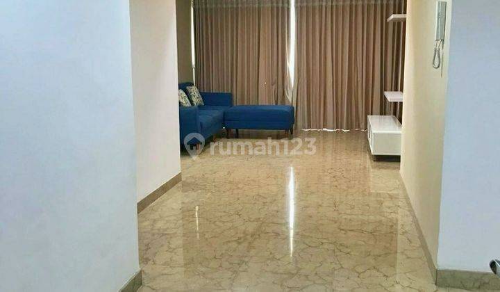 Springhill Royale 2br Lantai Tinggi 1