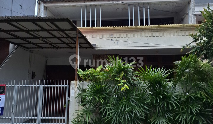 Rumah Nyaman Asri Di Tanjung Duren Jakarta Barat