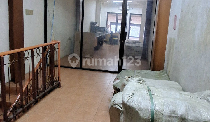 Ruko Strategis Di Jalan Perniagaan Timur Glodok Kota Jakarta Ruko Strategis Di Jalan Perniagaan Timur Glodok Kota Jakarta