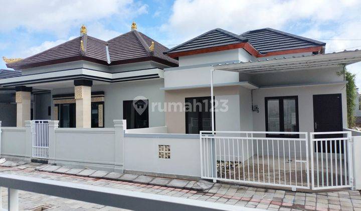 Dijual rumah murah strategis dekat kampus