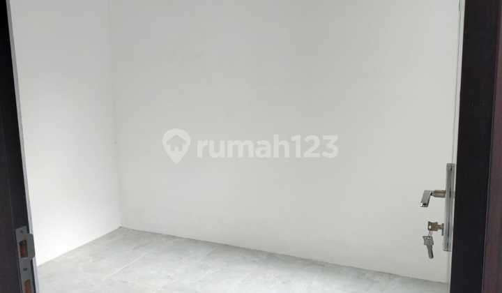 Dijual rumah murah strategis dekat kampus