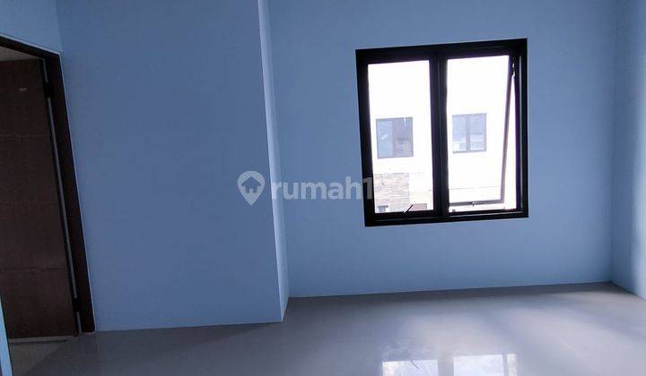 Dijual rumah townhouse modern lokasi strategis