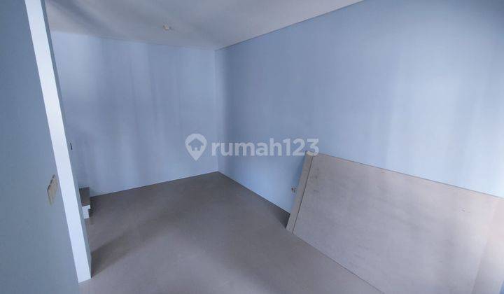 Dijual rumah townhouse modern lokasi strategis