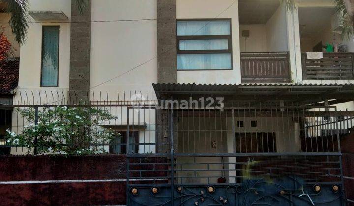 rumah jual 2 lantai di renon, denpasar selatan 1