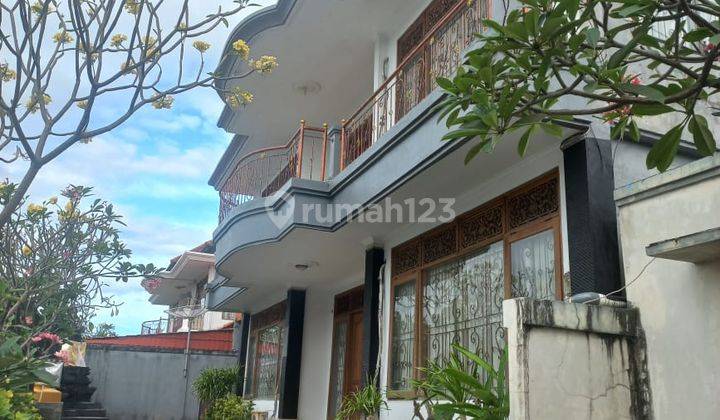 Rumah cantik 2 lantai banyak kamar disewakan di sidakarya, denpasar selatan 1