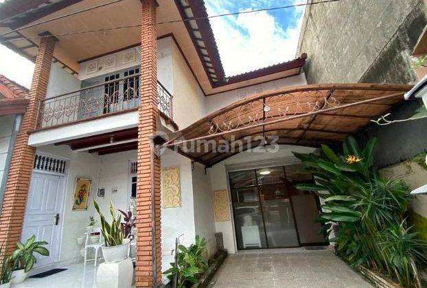 rumah cantik 2 lantai fully furnished disewakan di sesetan, denpasar selatan 2