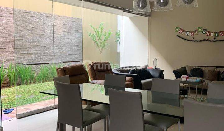 Dijual Rumah Terawat di Puri Botanical Residence, Kembangan Luas 280m2 1