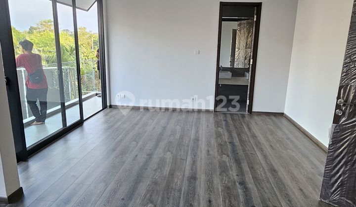 Dijual Rumah Baru Di Lebak Bulus 3 Lantai Dijual Rumah Baru Di Lebak Bulus 3 Lantai