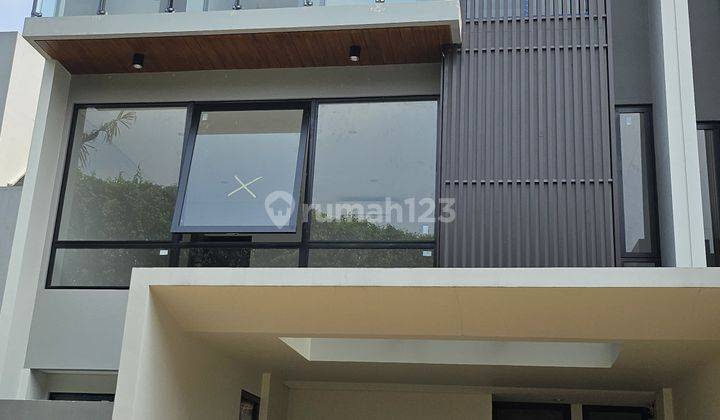 Dijual Rumah Baru Di Lebak Bulus 3 Lantai  1