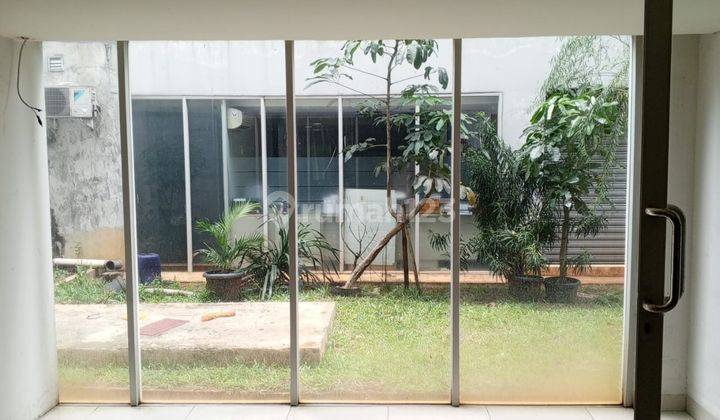 Dijual Gedung Kantor di Bsd Foresta Luas 190 2