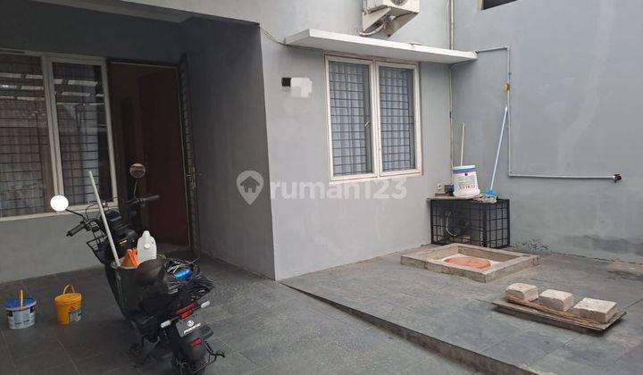 Dijual Rumah 1,5 Lantai Di Taman kota uk 6x16 2