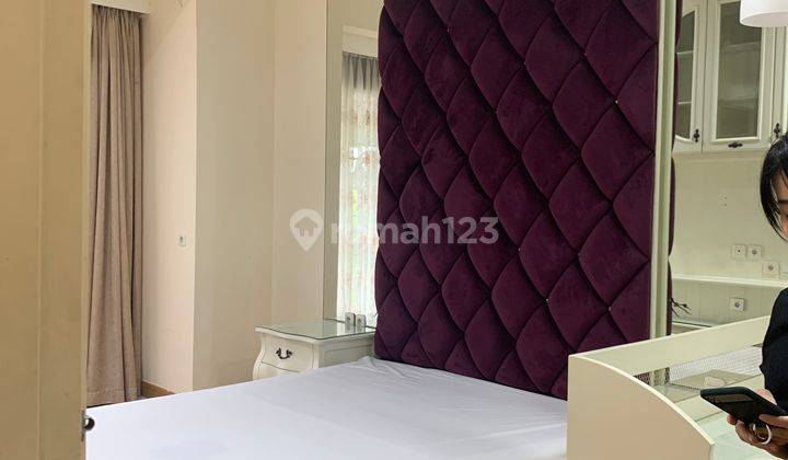 Disewakan Rumah Bergaya Clsicc Modren Sangat Bagus  Furnished