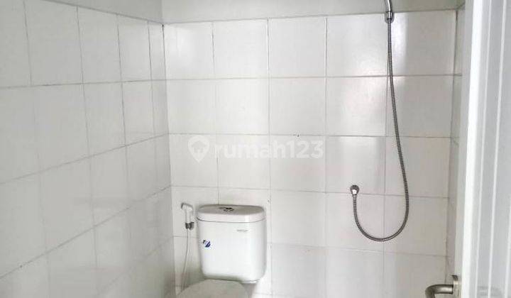 Disewakan Atau di Jual Ruko Baru 2 Unit di Sarijadi 3