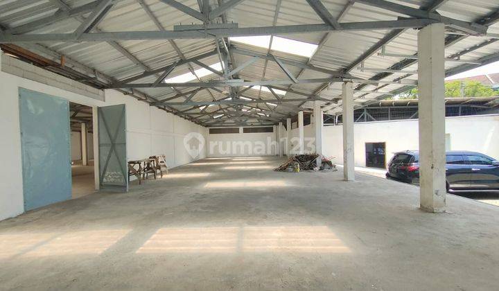 Disewakan Gudang di Sudirman Lokasi Strategis 7