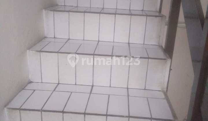 Disewakan Ruko 2 Lantai di Kopo Permai Strategis 7