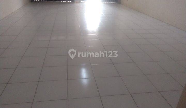 Disewakan Ruko 2 Lantai di Kopo Permai Strategis 8