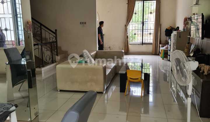 Dijual Rumah Modern PIK1 Hadap Timur SHM Siap Huni  2