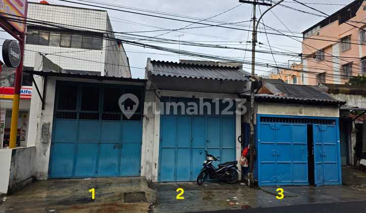 For Quick Rent, Jembatan 5 Shop House Suitable for Strategic Business For Quick Rent, Jembatan 5 Shop House Suitable for Strategic Business