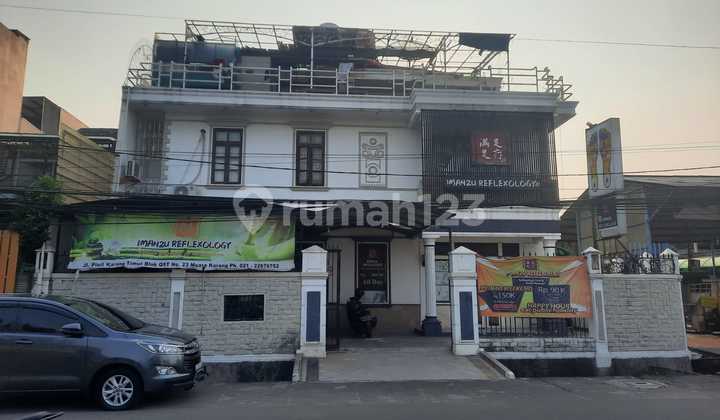 Disewakan Rumah Besar Muara Karang Strategis Dekat Superindo