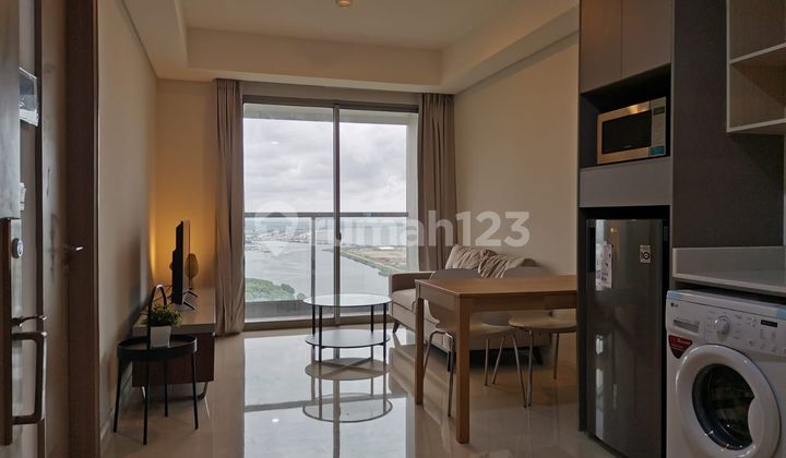 Disewakan Cepat & Murah Apartemen Gold Coast Siap Huni Disewakan Cepat & Murah Apartemen Gold Coast Siap Huni