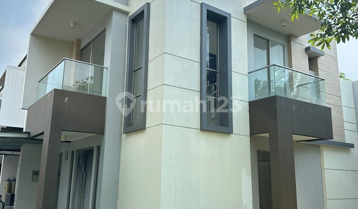 Disewakan Rumah Modern Golf Island PIK Cluster Piano Siap Huni