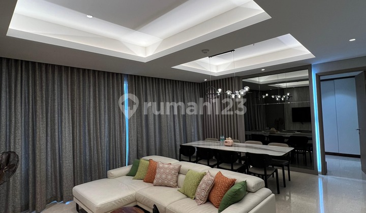 For Rent Luxury Gold Coast Pik Apartment Terrace Type Pool View