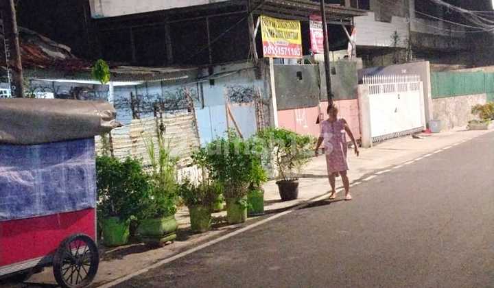 Dijual Rumah Tua Krekot Pasar Baru Cocok untuk Fnb / Penginapan Dijual Rumah Tua Krekot Pasar Baru Cocok untuk Fnb / Penginapan