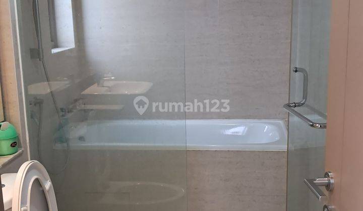 Disewakan Murah Apartemen Minimalis Modern Gold Coast Sea View 2