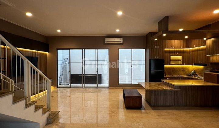 Dijual Rumah Modern Golf Island Semi Furnish Siap Huni 1