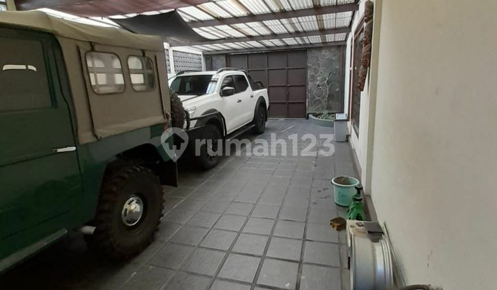 Rumah Luas 1000 M2 An Taman Depan Belakang Hegarmanah Bandung 2
