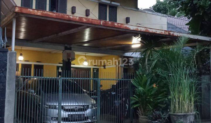 Rumah Terawat Lokasi Strategis Burangrang Bandung 1