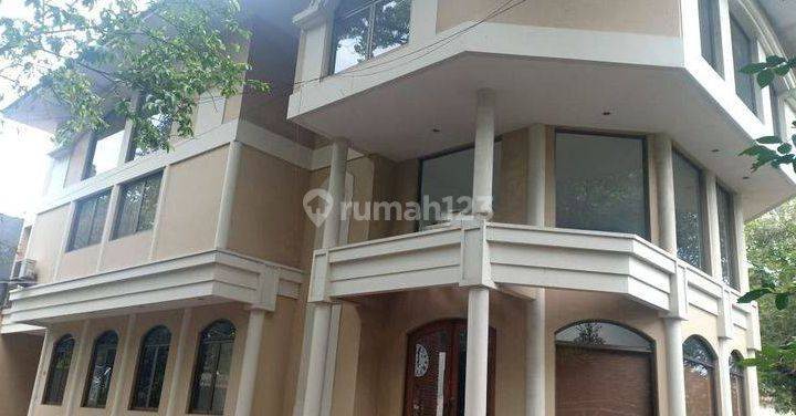 Dijual Rumah Lux Ex Kantor Sayap Cipaganti 1